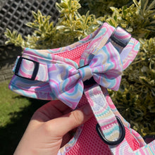 Load image into Gallery viewer, &quot;Flossy Dream&quot; Bow Tie
