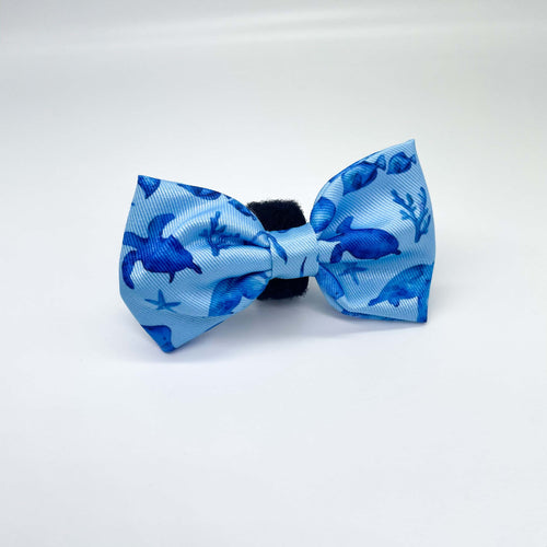 moana ocean print dog bow tie