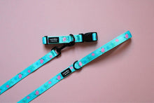 Load image into Gallery viewer, sea turtle print dog collar and dog lead leash
